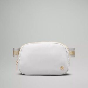 NWT Lululemon Belt Bag - Vapor/Gold/White